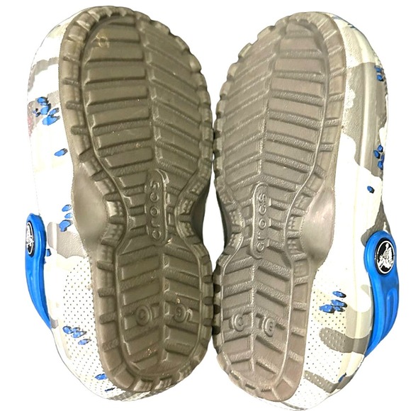 Crocs Child’s Classic Lined Gray Camo Clogs Size C-9 - Picture 5 of 5